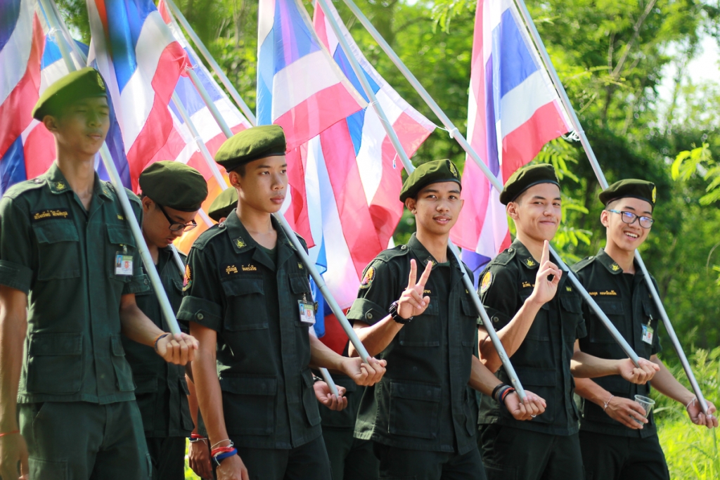 แห่เทียน124